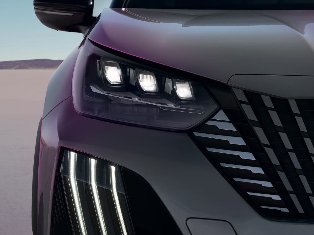 New PEUGEOT E-2008 LED front lights