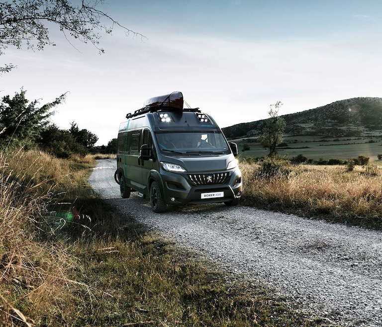 PEUGEOT Boxer 4x4 Concept | Der Van mit Allradantrieb
