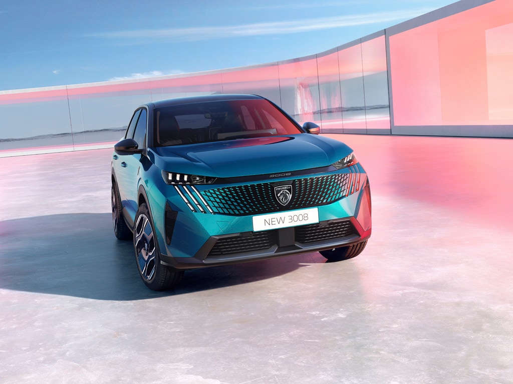 New PEUGEOT 3008 Plug-In Hybrid Blue Obsession front view