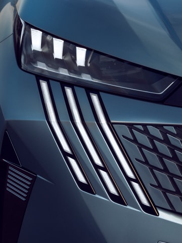 PEUGEOT 5008 Plug-in Hybrid Pixel LED-Scheinwerfer
