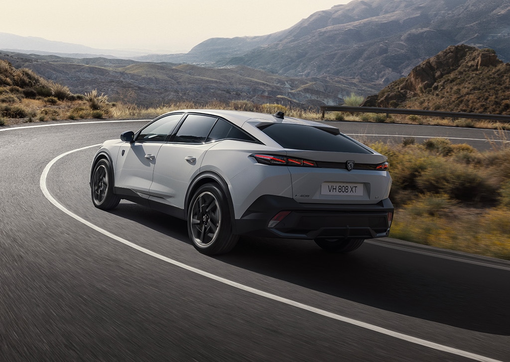 Der neue vollelektrische PEUGEOT E-408